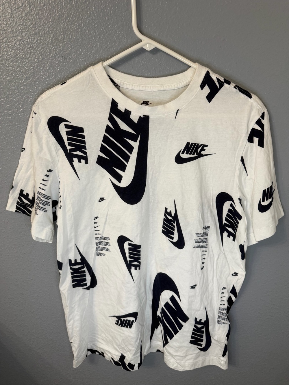 Nike White & Navy Blue Logo Allover Men's T-Shirt